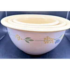 Vintage Corelle Secret Garden Mixing/Serve Bowls, Set of 3, 1, 2 & 3 qt sizes,